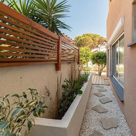 Holiday home Belle Maison - Domaine Reyes *